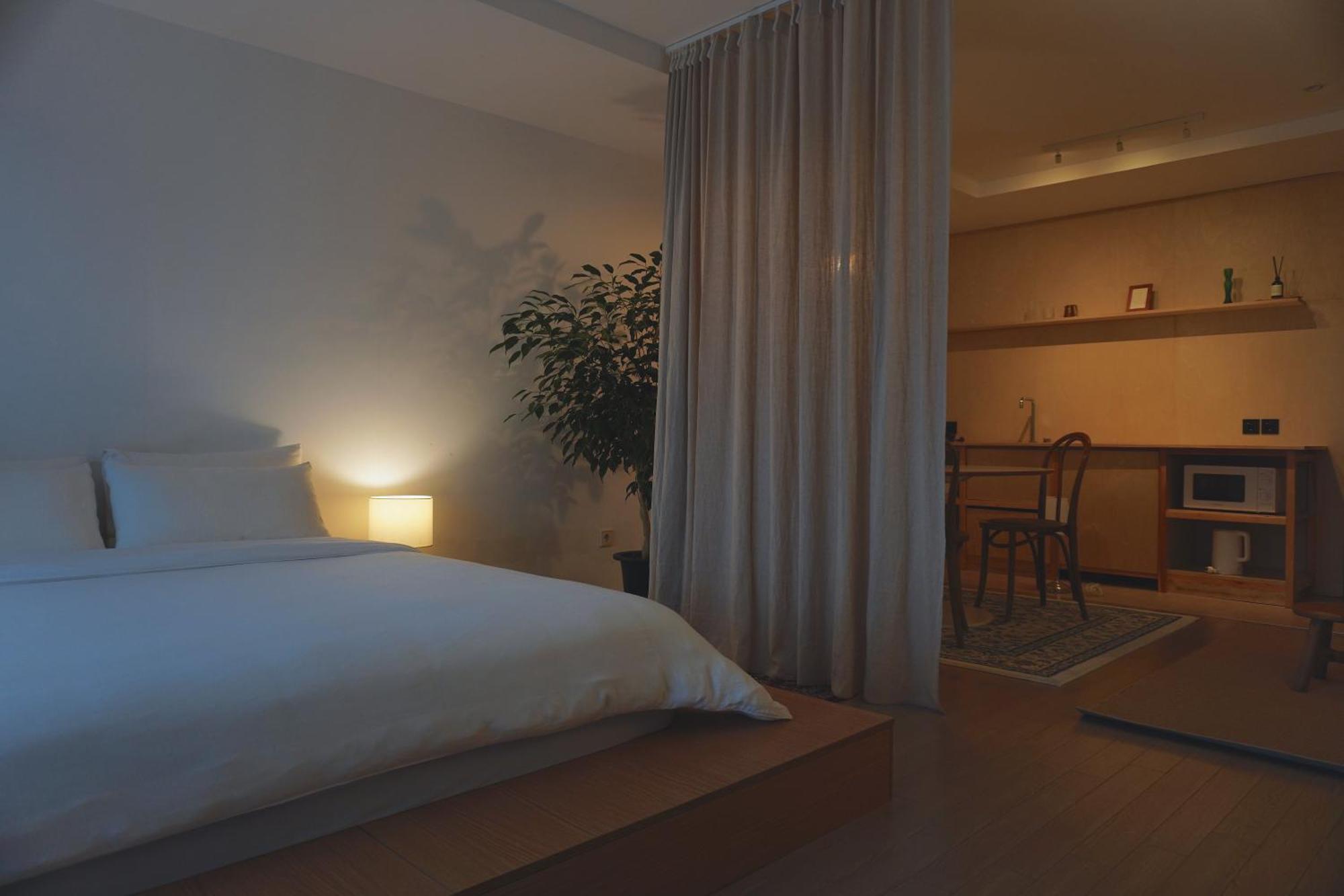 At Corner Resort & Garden Jeju by Eksteriør bilde